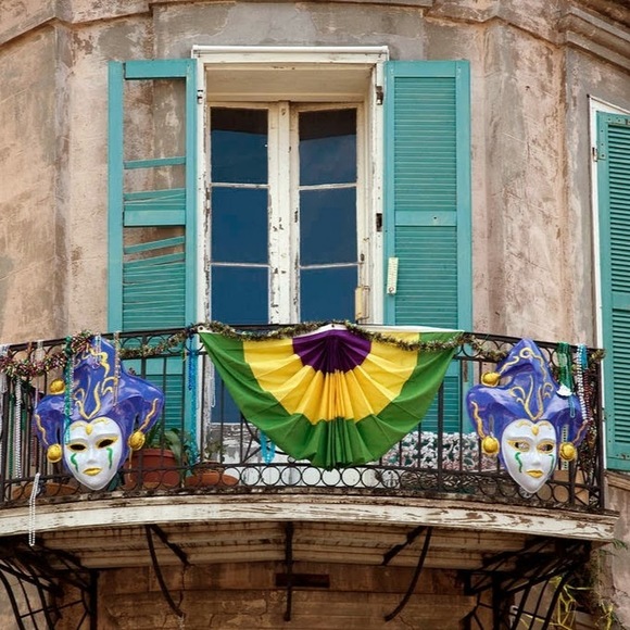 Meet your Posher, Ash - Picture 1 of 1